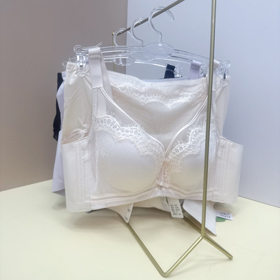 GM33-歌慕尔-无痕中薄杯2mm软钢圈内里莫代尔收副乳文胸-1392HB