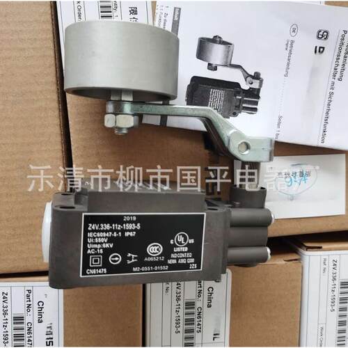 销售全新Z4V.336-11Z-1593-4行程开关限位开关实物图