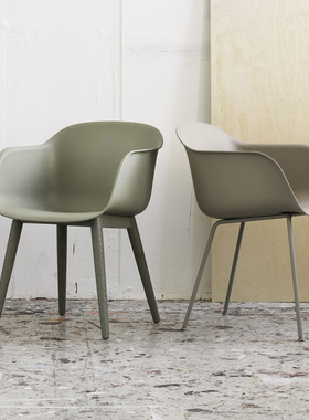 川至悦来 丹麦进口MUUTO Fiber Armchair 餐厅实木靠背扶手椅子