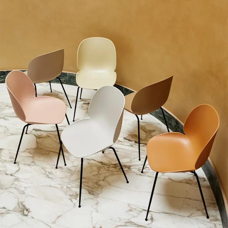 GUBI餐椅Beetlechair甲壳虫