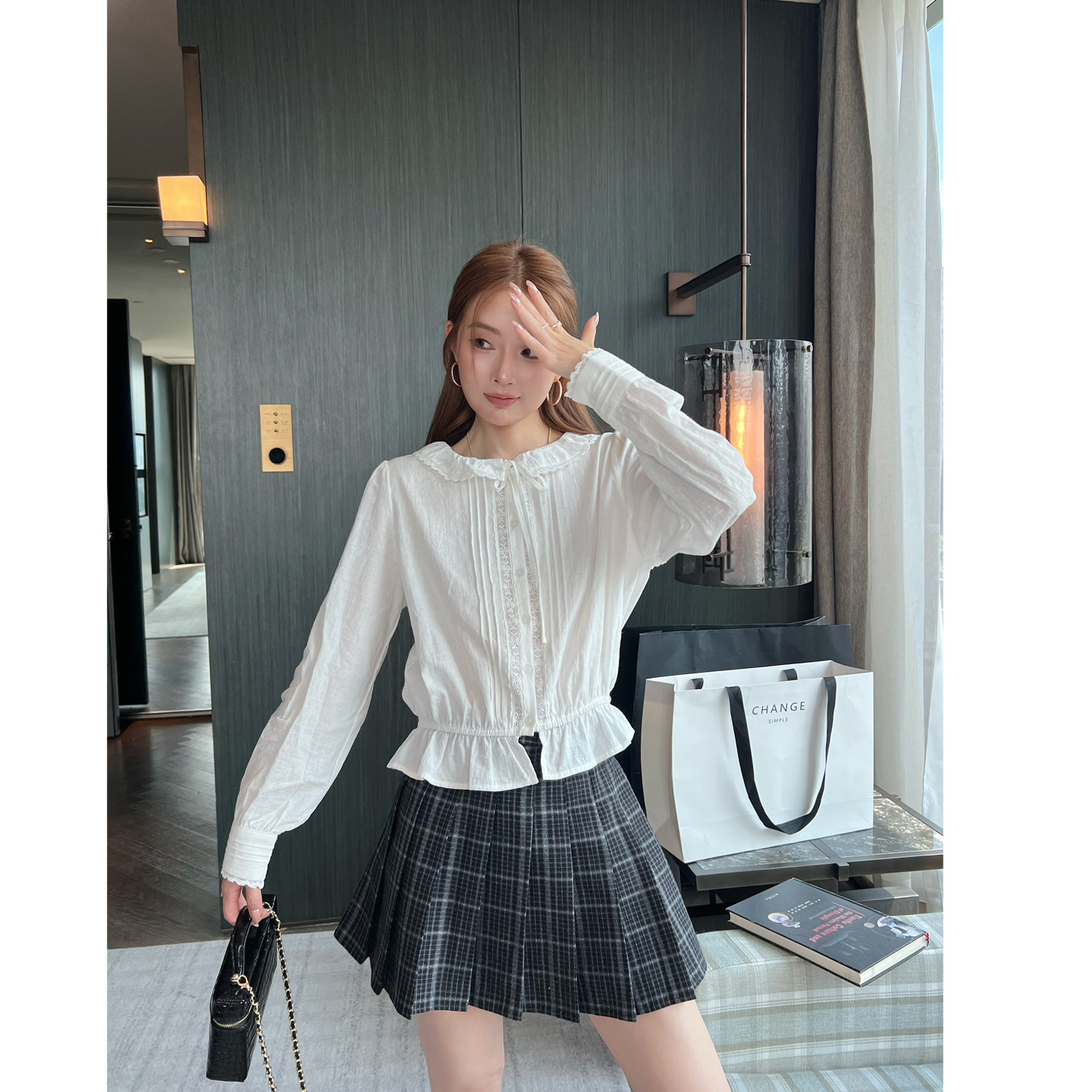 娃娃领蕾丝花边收腰长袖衬衫女