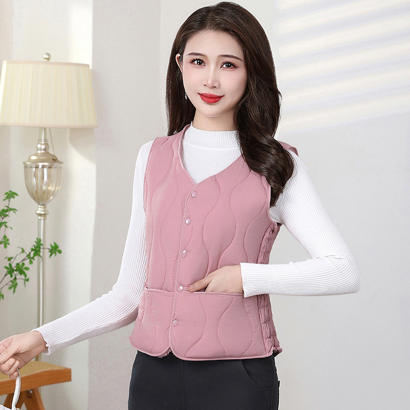 中年妈妈装秋冬马甲加绒保暖马夹背心上衣无袖坎肩中老年加厚女装