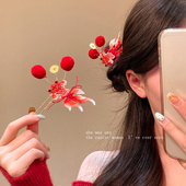 新中式 国风红色锦鲤毛球发簪女气质新款 高级感侧边发钗子过年头饰