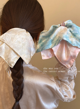 新中式蓝色晕染缎面方巾大肠发圈女高级感超大扎头发方形头绳发饰