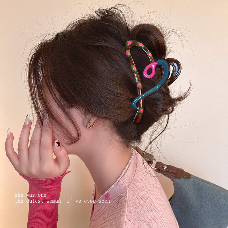 设计感撞色抓夹女2025新款