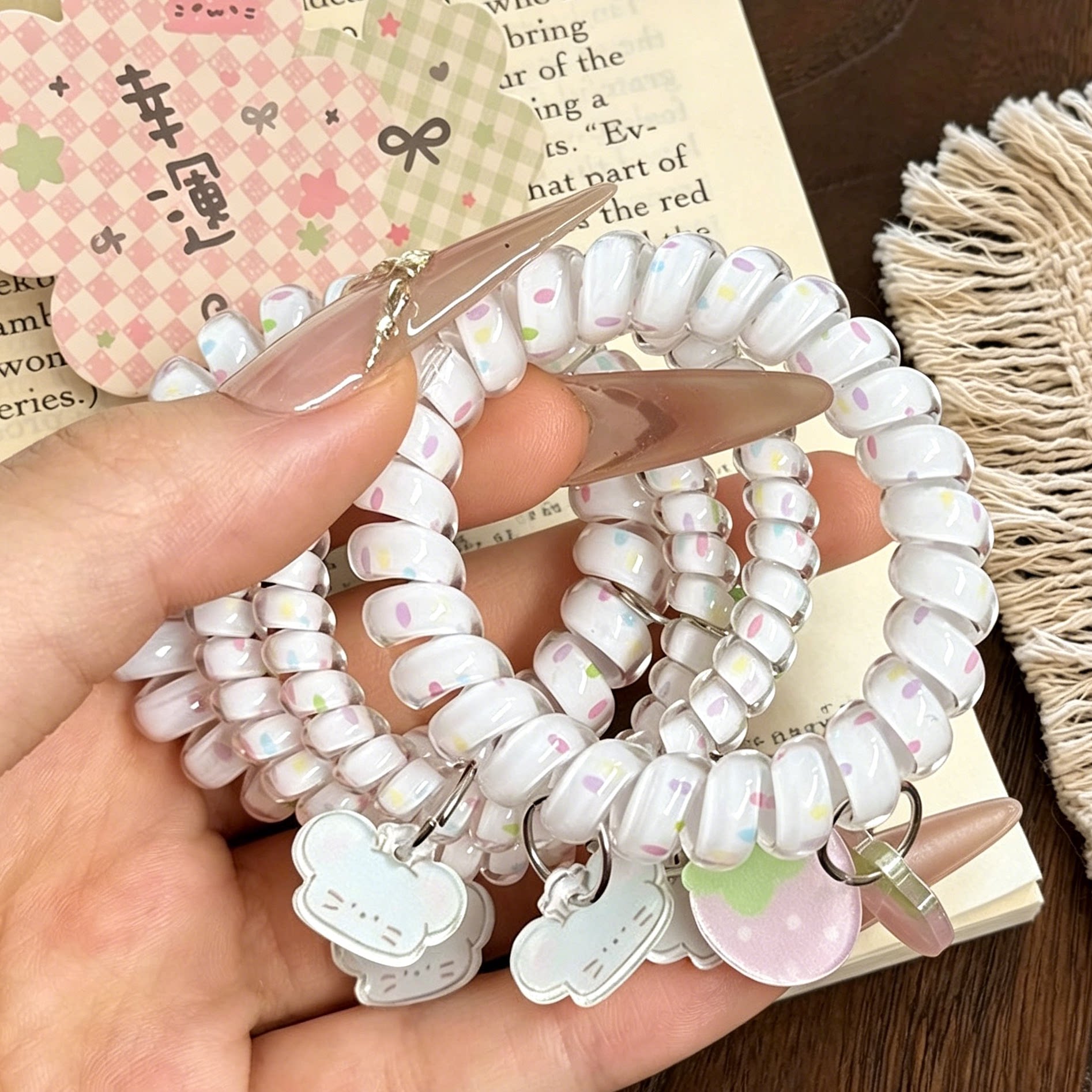 可爱草莓小鼠吊坠电话线发圈图片