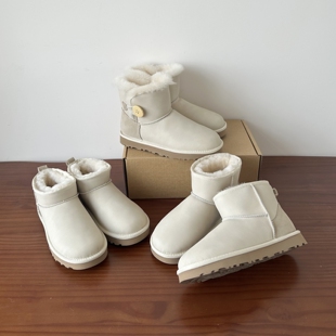 河南桑坡丁大叔羊皮毛一体防泼水光面真皮纯羊毛雪地靴女短筒短靴
