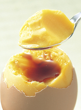 【现货】日本 季节限定款 浓郁牛奶鸡蛋造型焦糖布丁 单枚入