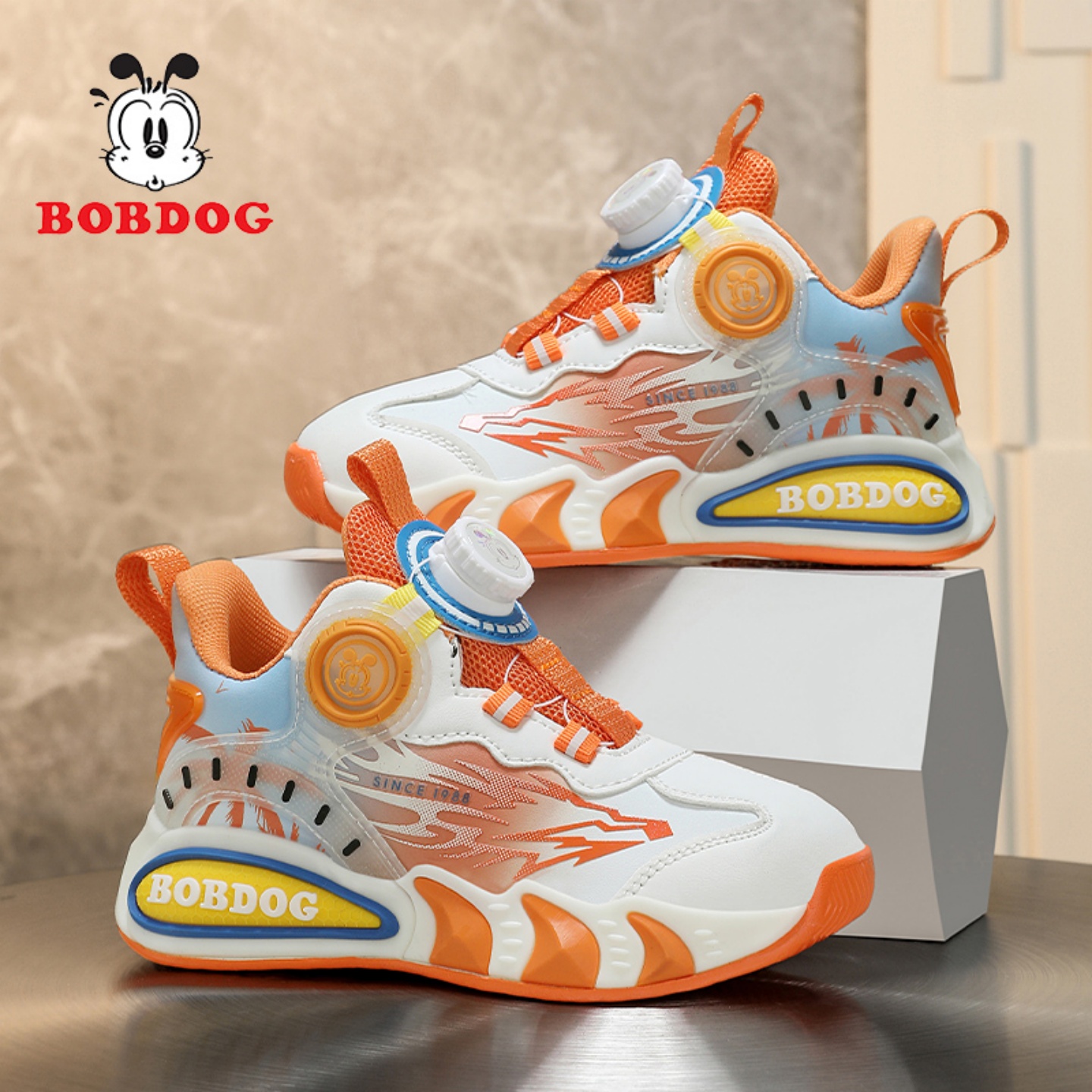 巴布豆儿童春秋款防水皮面篮球鞋