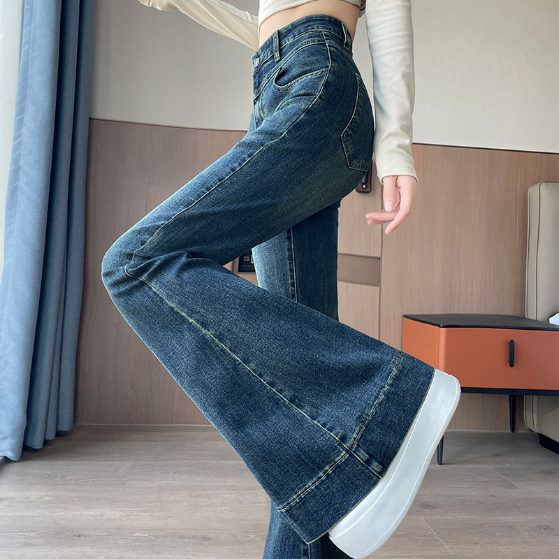 V腰蜜桃臀微喇叭牛仔裤女马蹄裤图片