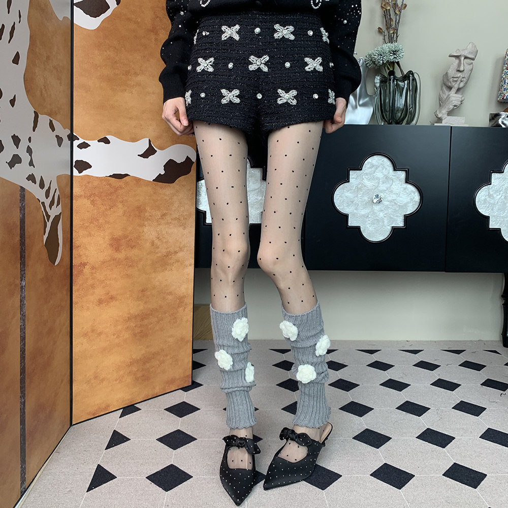 像巴黎女人般懒贵的灰底黑点连裤袜叠搭深灰堆堆袜套秋季法式女DF