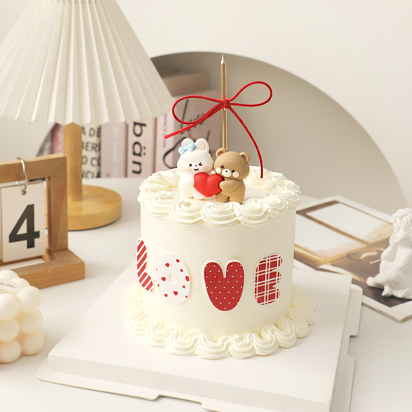 包邮网红情人节卡通软胶熊兔抱心摆件LOVE甜品派对 生日蛋糕装饰,节庆用品/礼品,蛋糕/烘焙装饰用品,淘宝优惠券,粉丝福利购,淘宝优惠卷