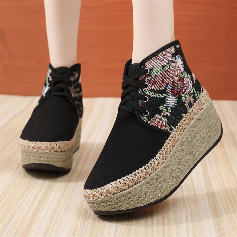 高跟古风短靴加绒高帮民族风布靴