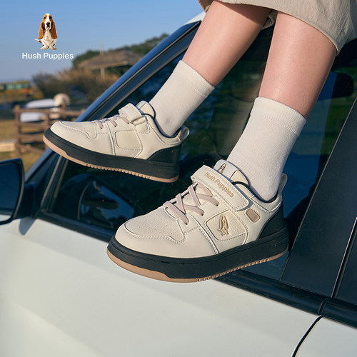 暇步士儿童休闲运动板鞋