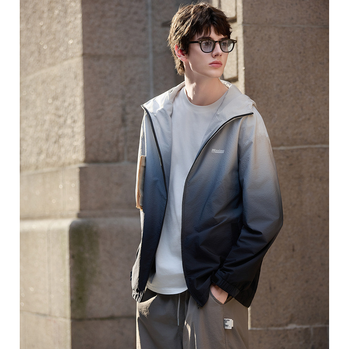 唐狮秋季新款男连帽渐变拼色休闲宽松夹克衫韩版运动风外套潮TMTA