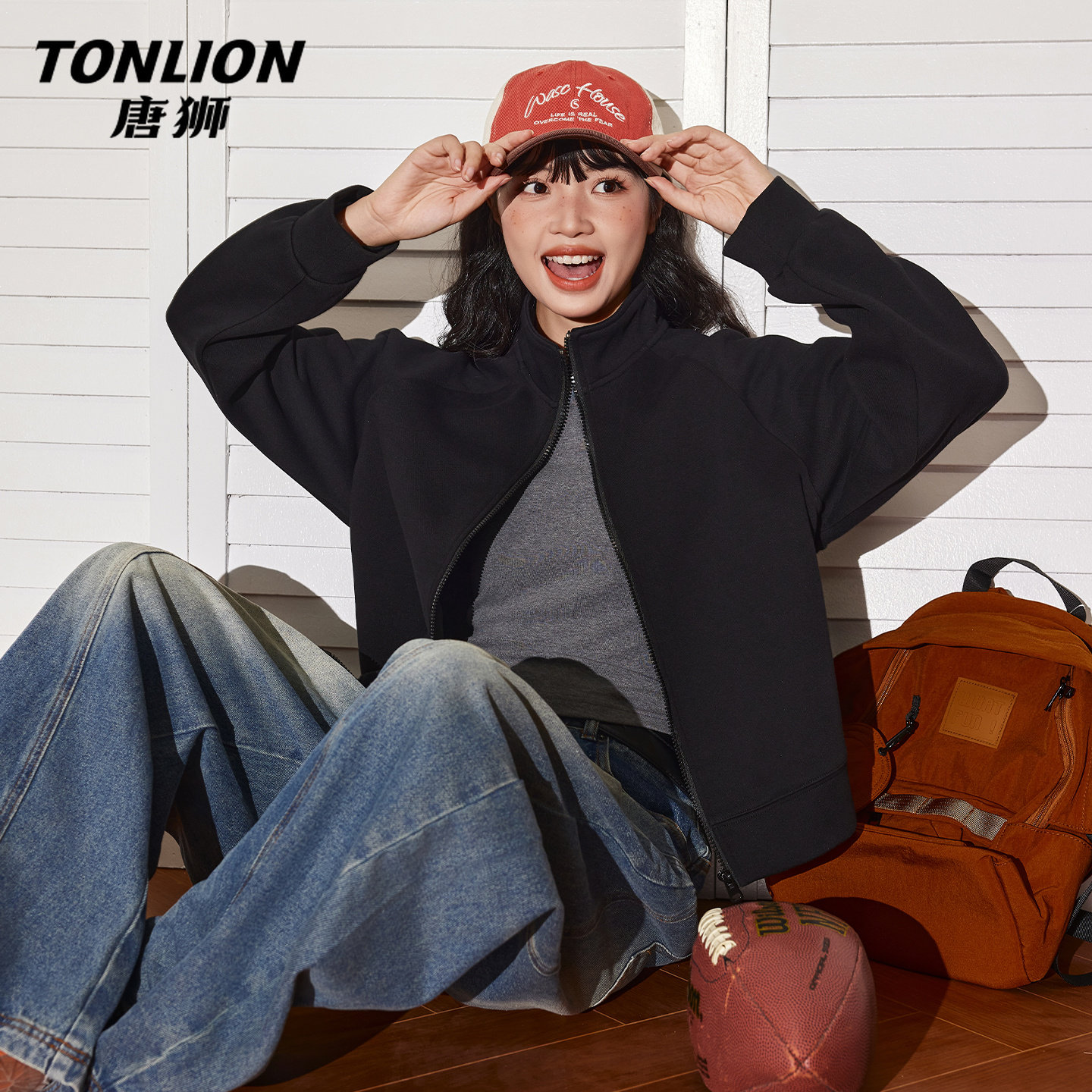 唐狮官方短款外套女2026新款春季立领宽松开衫卫衣运动黑色上衣VC,女装/女士精品,卫衣/绒衫,淘宝优惠券,粉丝福利购,淘宝优惠卷