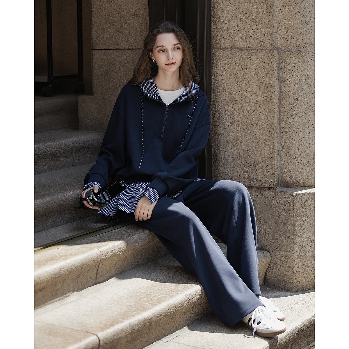 唐狮秋款女套装洋气设计感女士连