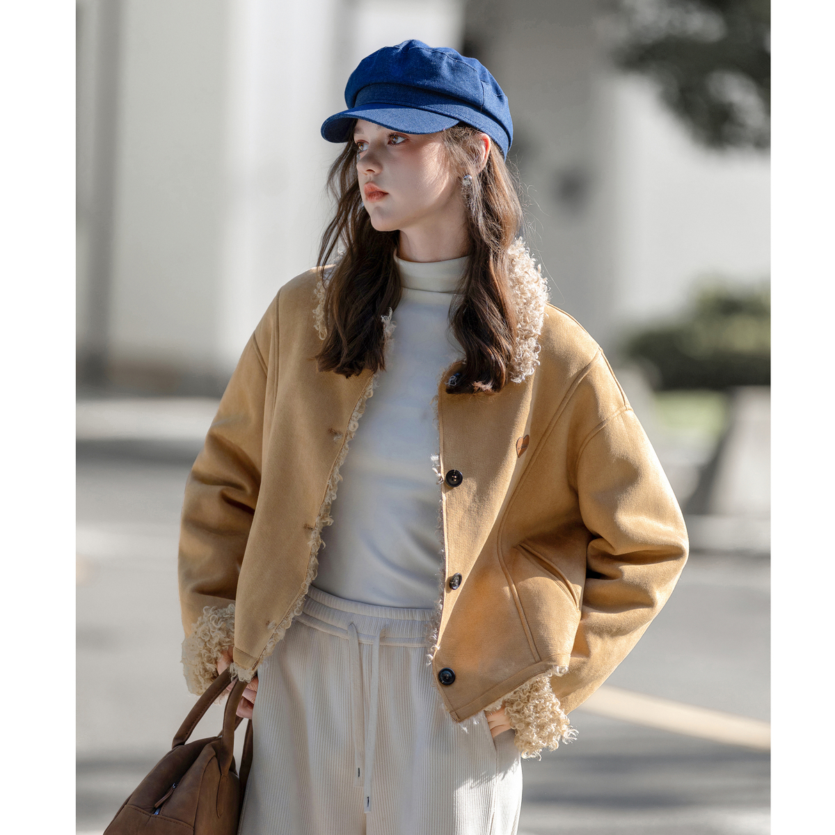 唐狮秋冬女翻领前胸小细节皮毛一