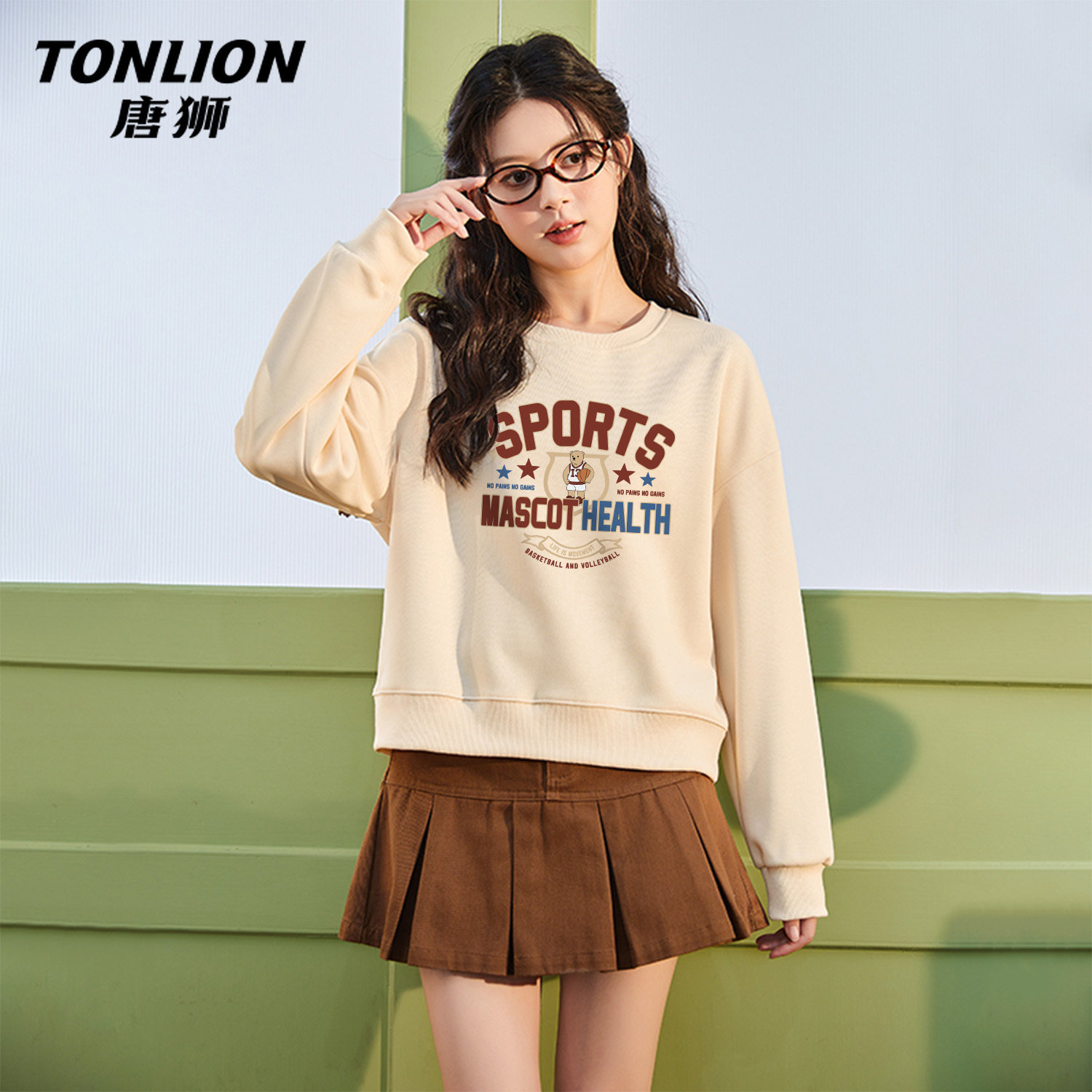 唐狮官方短款圆领卫衣女2026新款春秋款小个子韩版宽松休闲上衣V