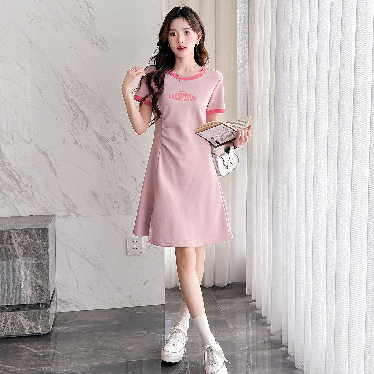 唐狮春夏季连衣裙女粉色休闲T恤群收腰显瘦减龄短袖中长款温柔裙