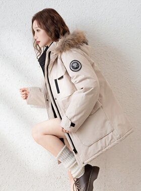 唐狮连帽毛领工装羽绒服女新款冬季派克服90绒羽绒保暖外套qlTD