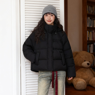 唐狮女款立领连帽羽绒服2026冬季新款短款时尚女生外套日常保暖VB