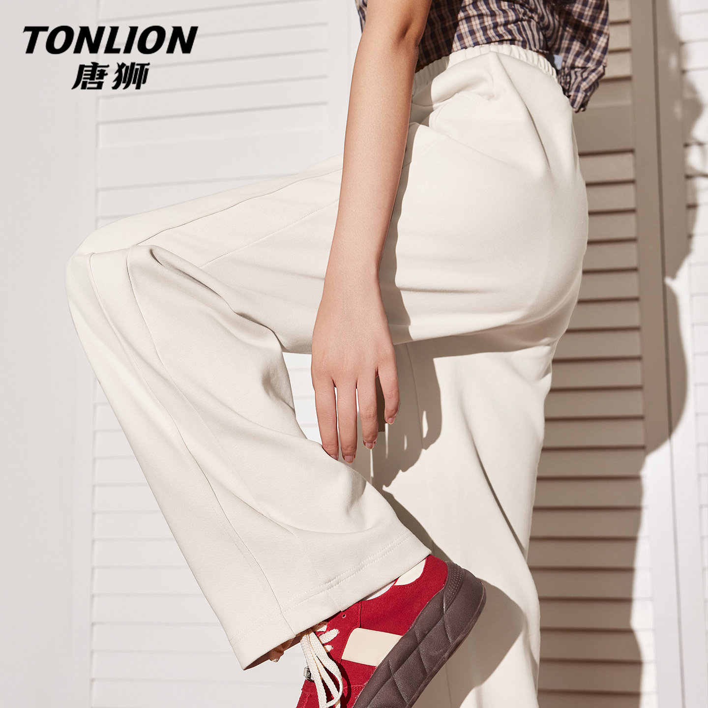 唐狮官方拼接直筒运动裤女款2026春秋款新款休闲直筒显瘦阔腿裤V