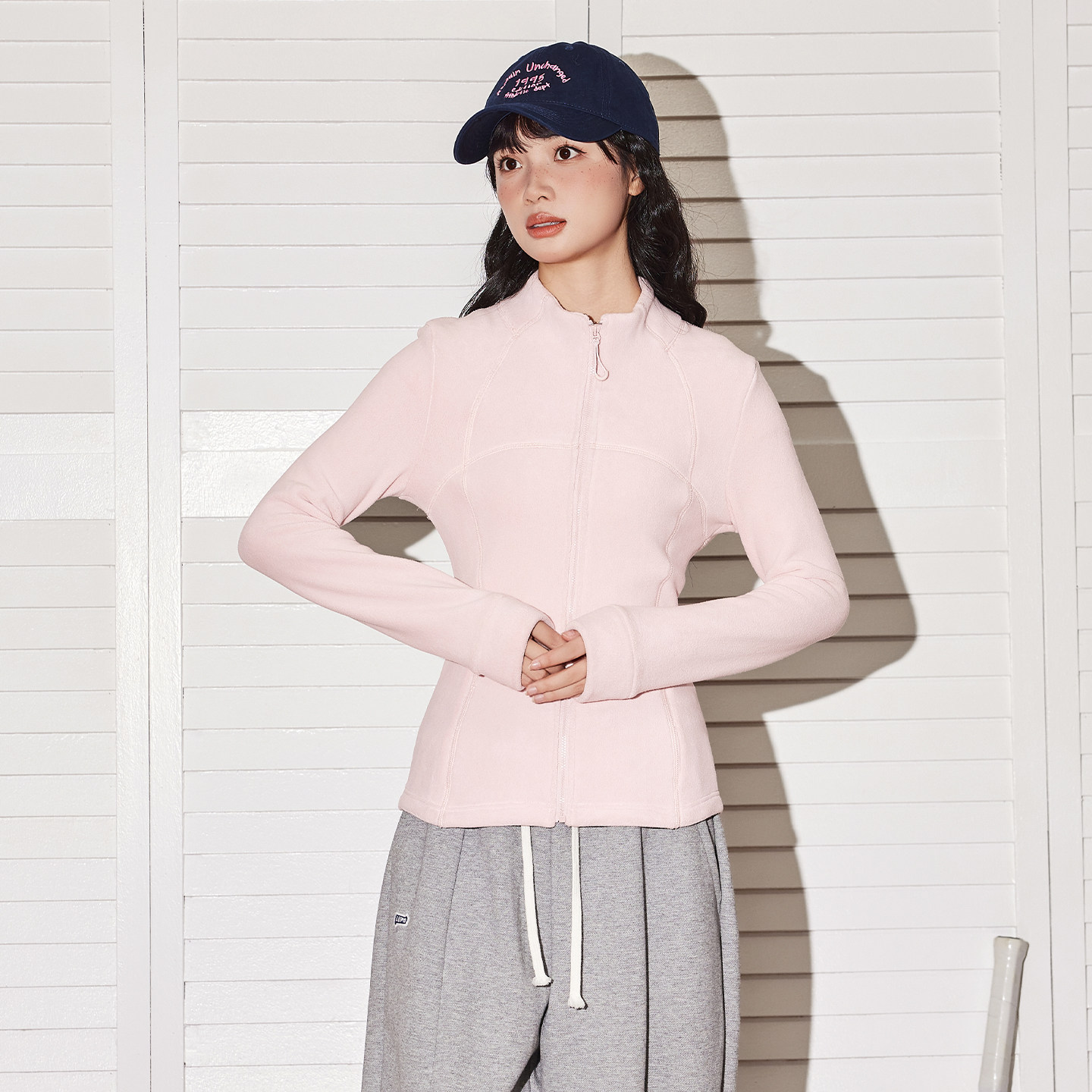 唐狮女款冲锋衣内胆加绒上衣