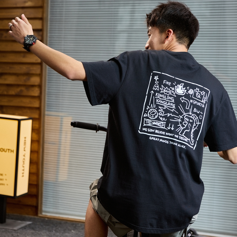 唐狮夏季新款男短袖T恤后背恐龙