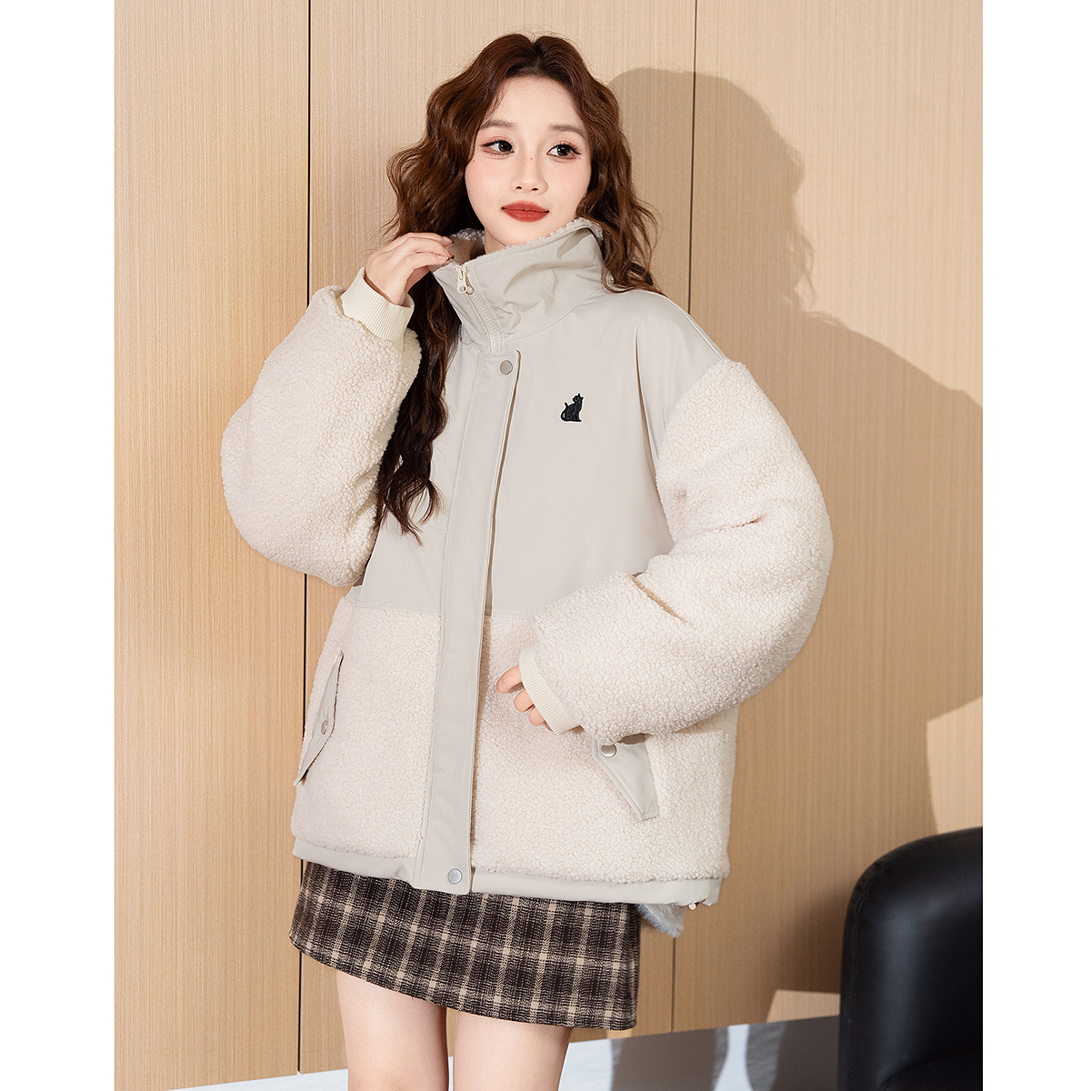 唐狮秋冬新款仿羊羔毛拼接短款棉