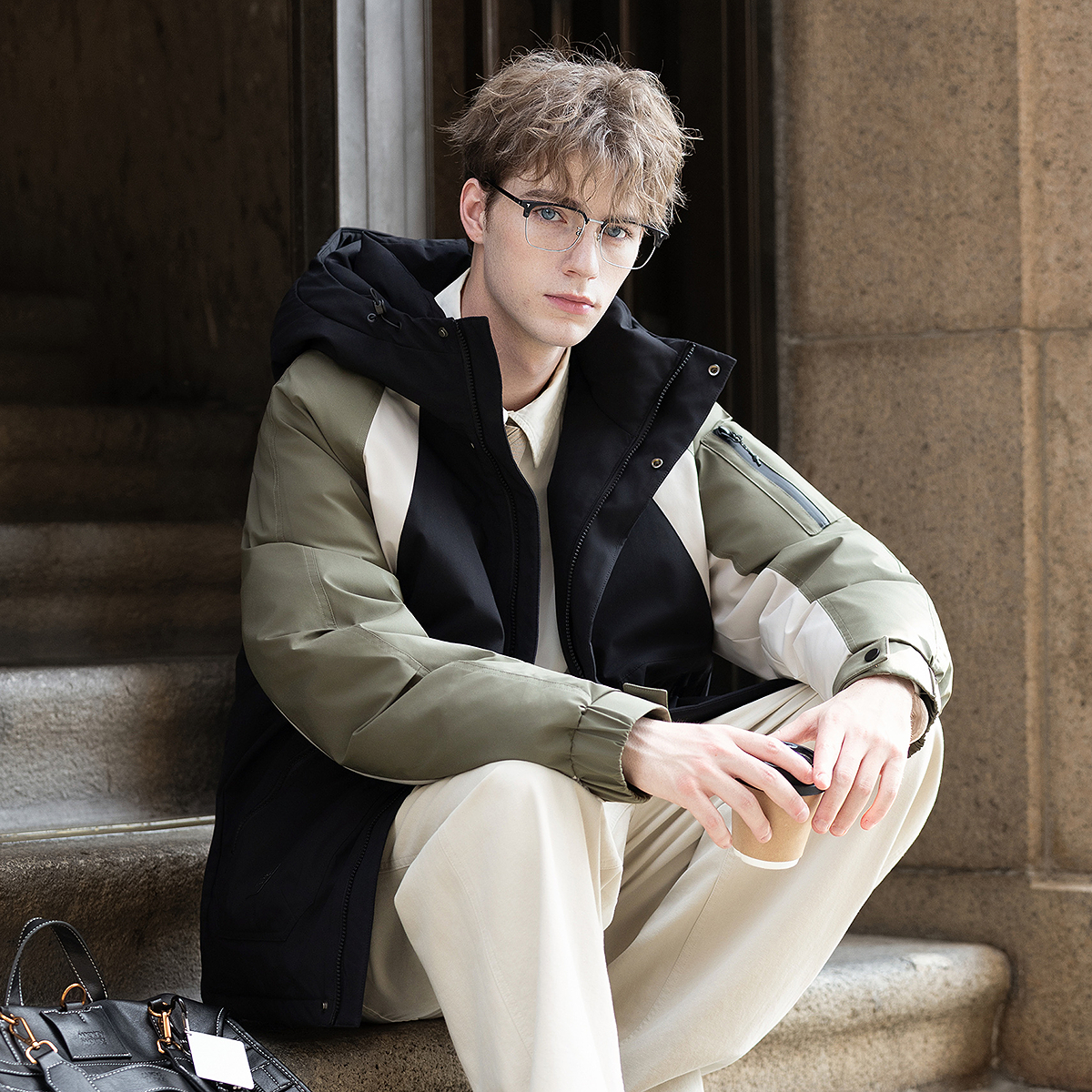 唐狮秋冬季短款工装羽绒服男连帽撞色拼接潮流百搭简约设计感TUTA