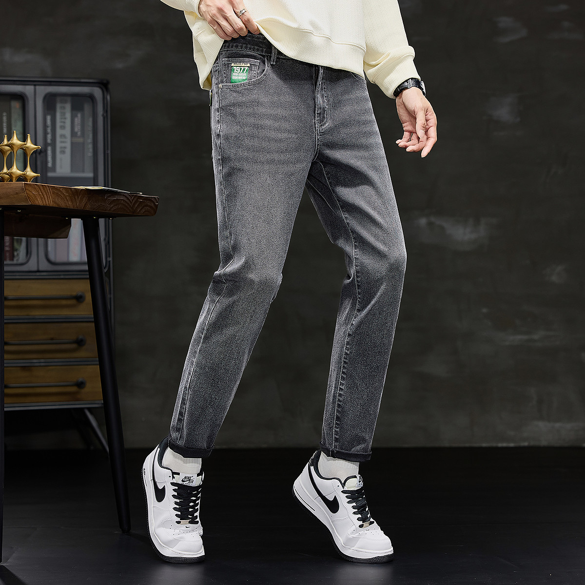 唐狮秋冬新款男牛仔裤宽松口袋小脚裤水洗潮流休闲修身男裤TUTA