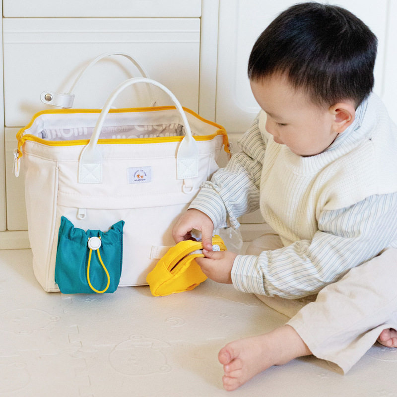 Alamom妈咪包单双肩手提大容量轻便母婴外出遛娃婴儿推车小挂包