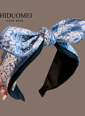 蝴蝶结发箍女2025年新款图腾印花蓝色头箍减龄高颅顶显脸小发卡子