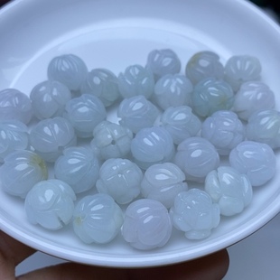 翡翠A货卡12mm冰糯白莲花珠5个