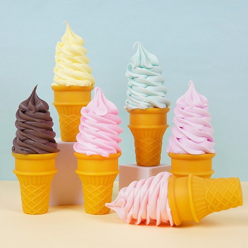 仿真火炬冰淇淋脆皮甜筒模型仿真夜市摆摊假甜品装饰摆件拍摄道具