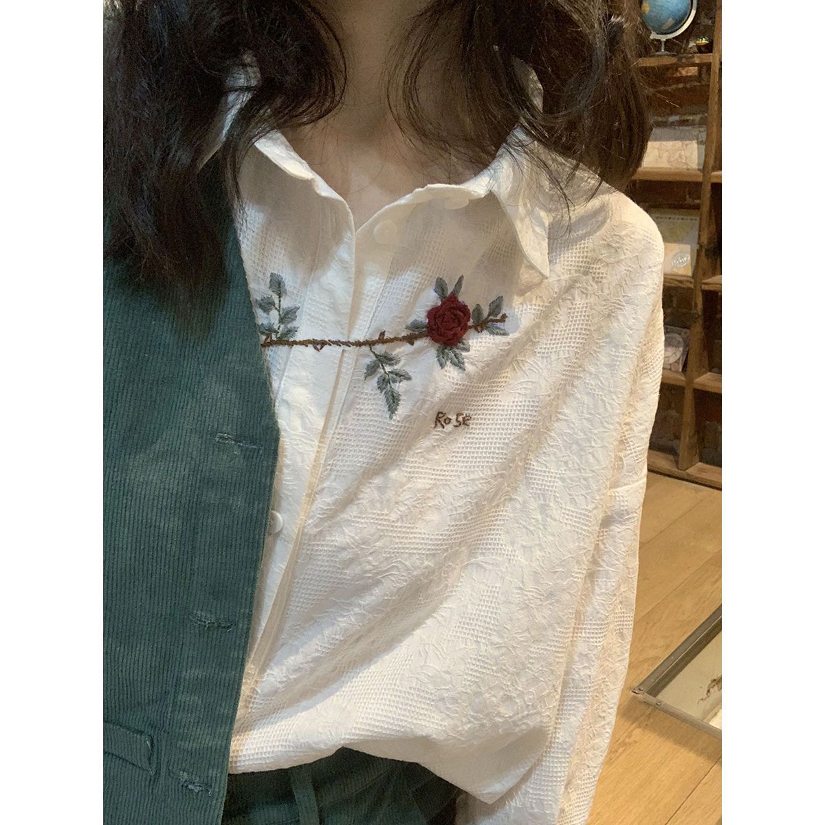 春秋新款时尚百搭别致高级感上衣