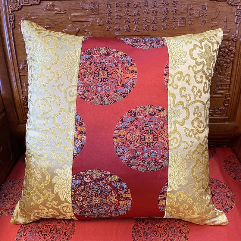 中式抱枕靠垫中国风红木实木沙发腰枕高档明清古典绸缎扶手枕含芯