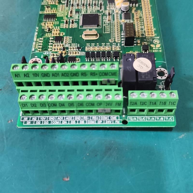 《议价》三晶变频器主板 VM1000B11KW拆机功能正常品相
