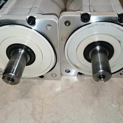 《议价》DENSO机械手电机MSMA082T2U2 拆机轴转动灵活