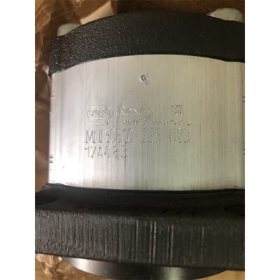 力士乐0510225023 AZPF11-004RAB01MB齿轮泵排量004德国机械原装