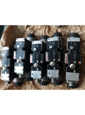 德国REXROTH阀R900954071 4WRAE6E30-2X/G24K31/A1V力士乐比例阀