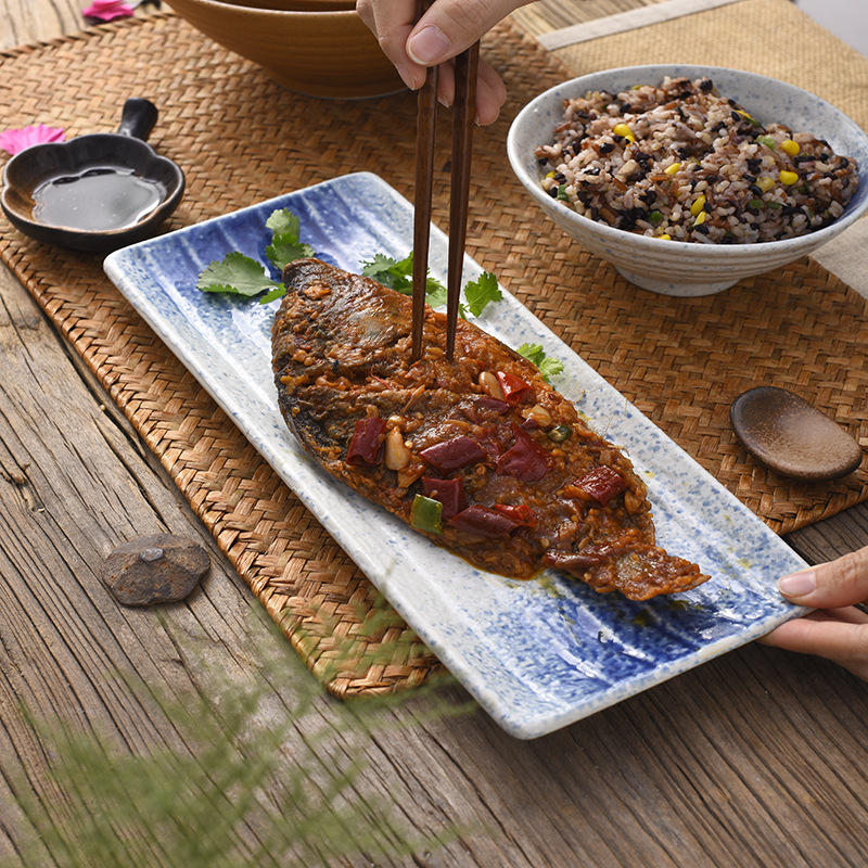 格比日式长方陶瓷盘创意条纹秋刀鱼盘寿司刺身长条盘料理餐具