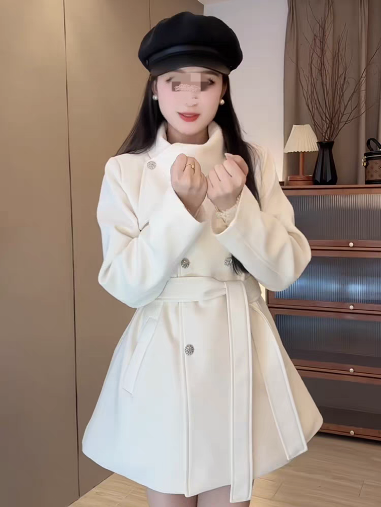 千金风5werkwen毛呢大衣2025秋冬新款围脖领系带圣诞毛呢外套