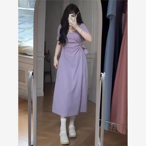 加码法国茶歇风格捏腰超级热连衣裙2025夏季脂肪毫米苗条的紫色中