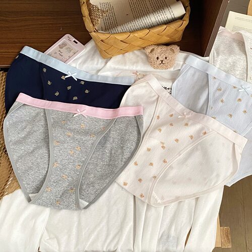 5162王炸主推韩系可爱小熊纯棉内裤高开叉少女包臀三角裤10a抑菌