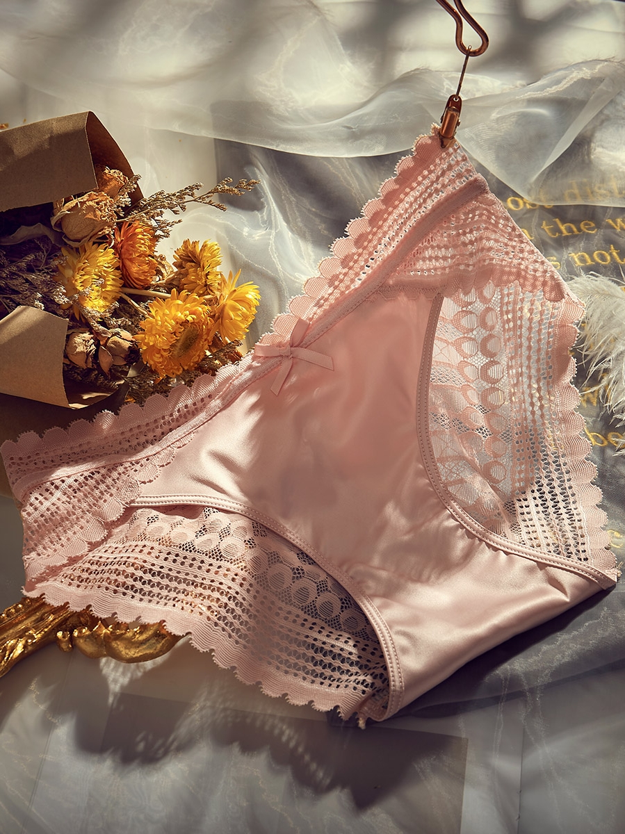 法式宫廷刺绣蕾丝女士内裤透气性感舒适柔软网纱速干三角裤