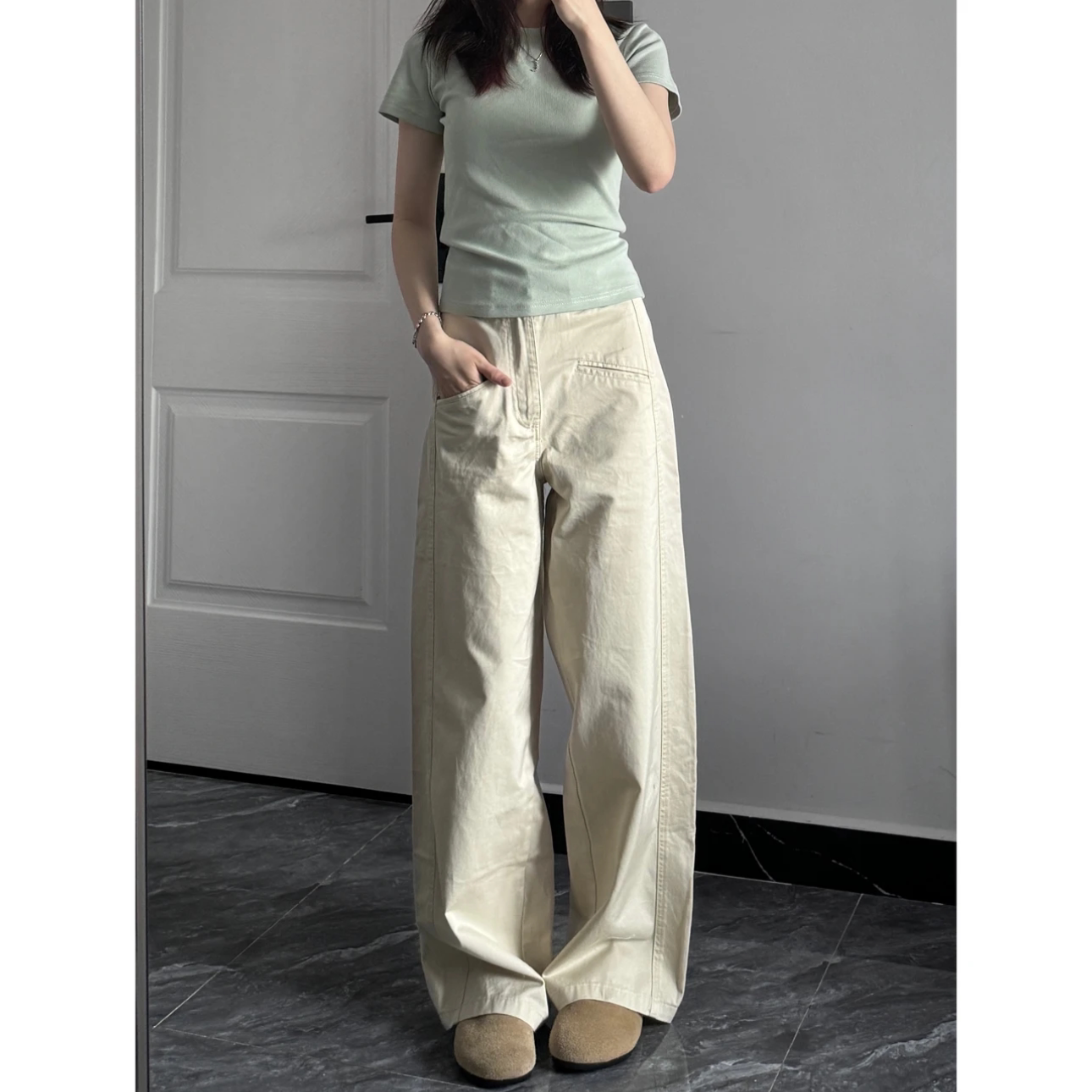 米白色高腰阔腿裤女新款卡其色直筒裤宽松垂感显瘦工装裤女小个子