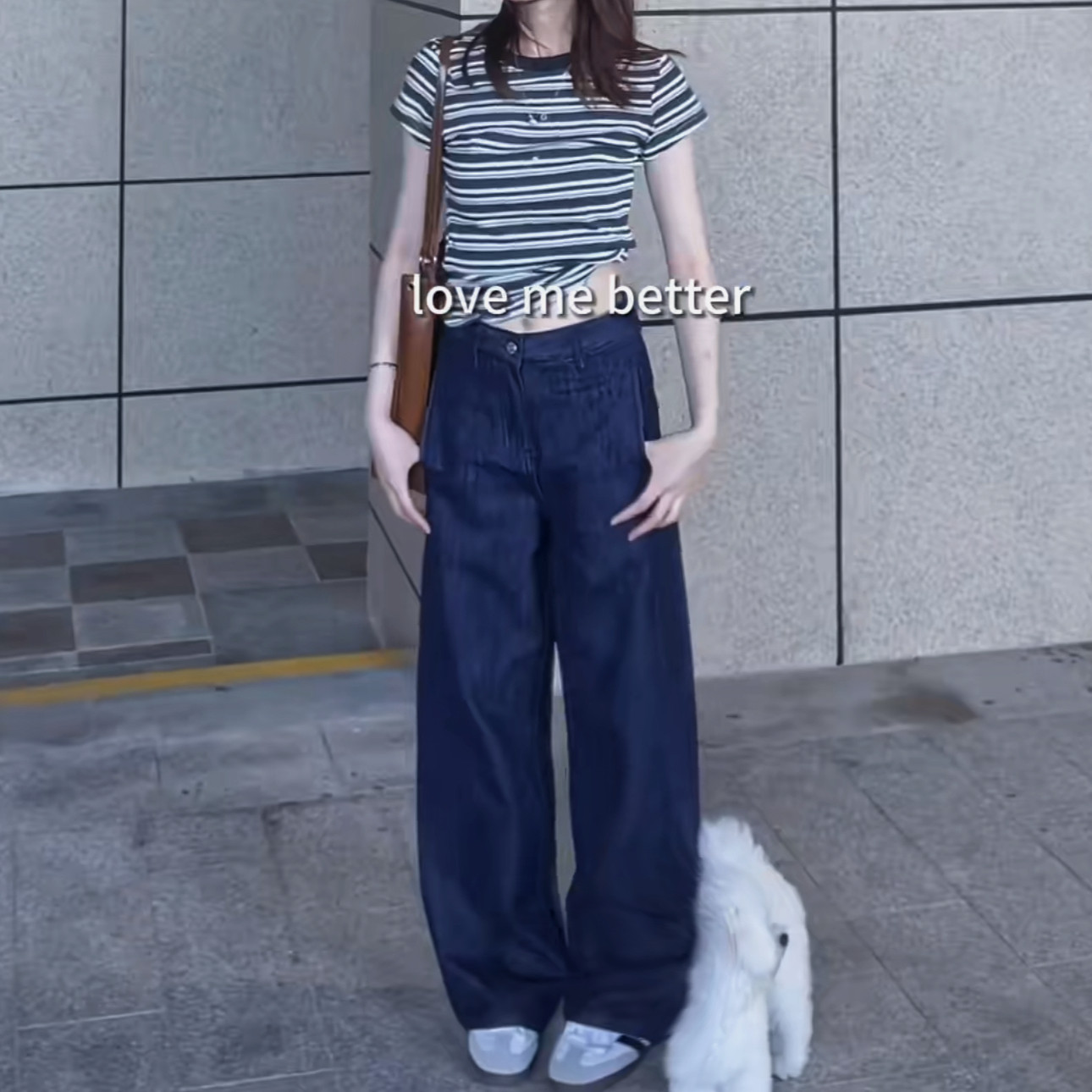 深蓝色牛仔裤女春秋新款高腰宽松显瘦高腰弯刀直筒垂感镰刀阔腿裤