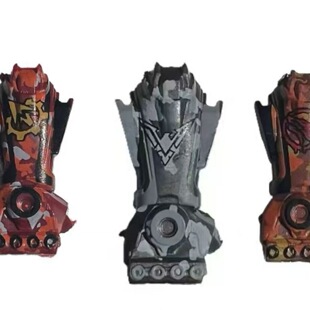 拼装和平精英人仔地铁逃生七级甲兼容乐高黑鹰轩辕积木人装备玩具